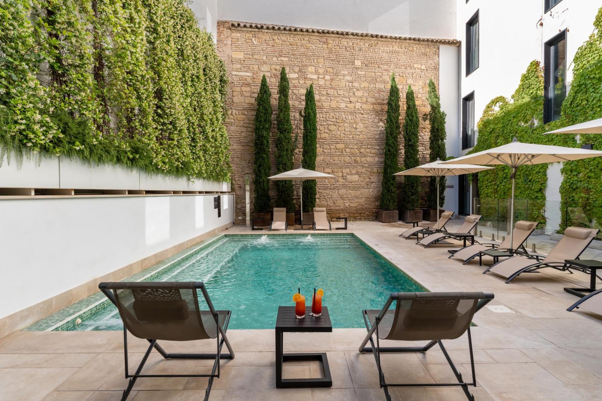 H10 Palacio Colomera Kordoba Bagian luar foto