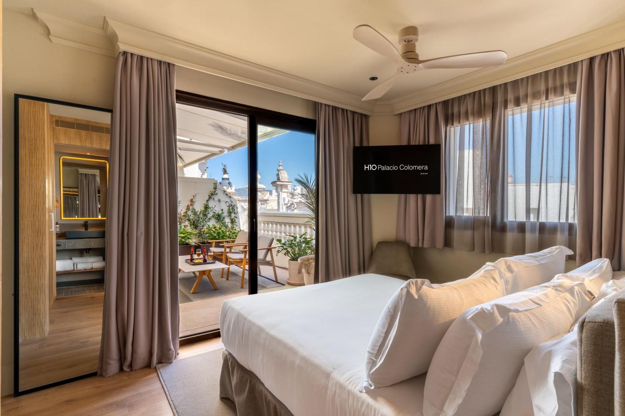 H10 Palacio Colomera Kordoba Bagian luar foto